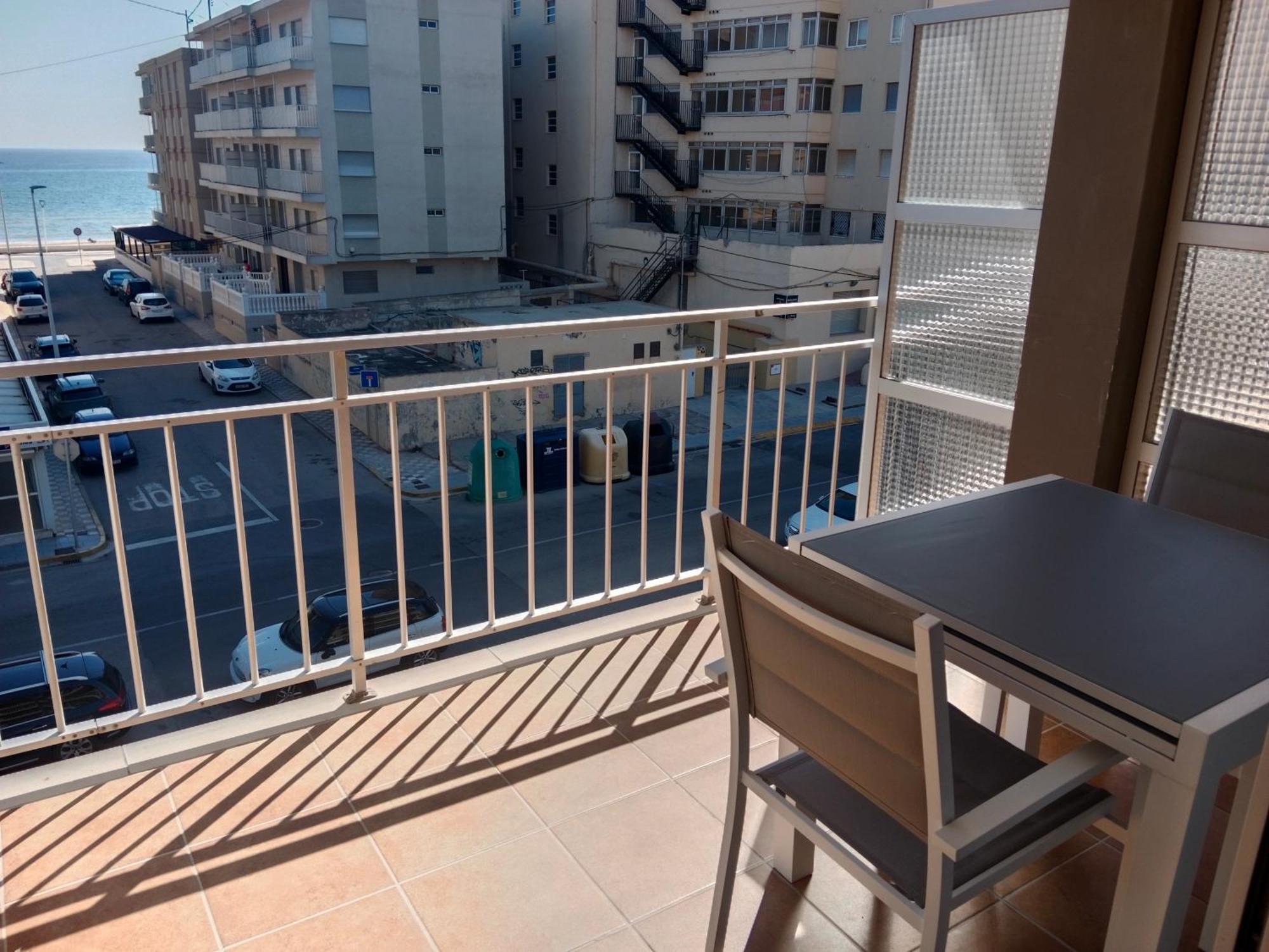 Apart Playa Bellreguard 1 Habitacion Exterior photo
